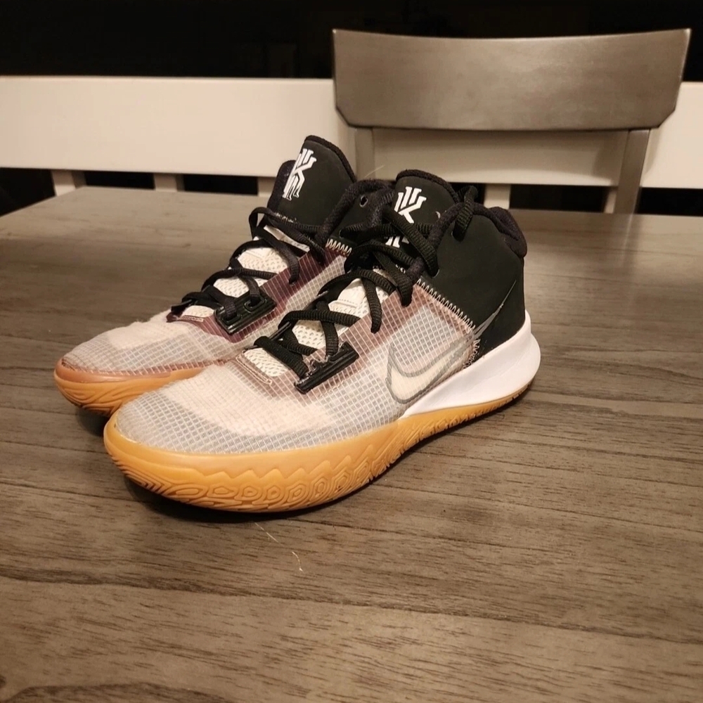 Nike Kyrie Basketball Shoes